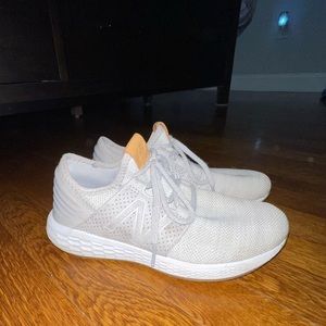 New Balance Women's Fresh Foam Cruz V2 Sneaker